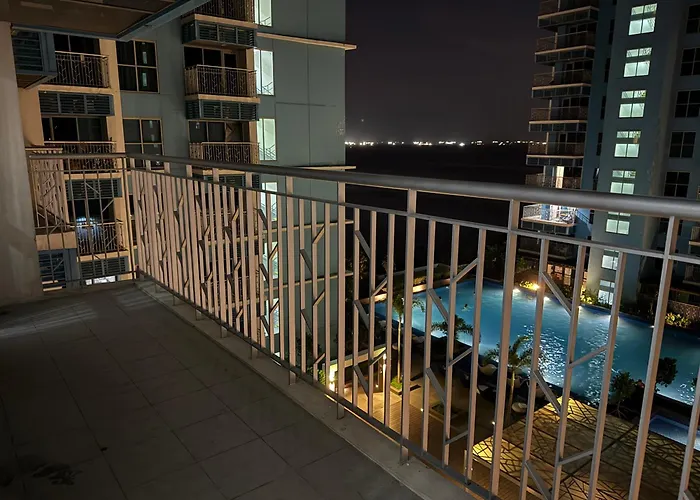 Luxury 3br Cozy Seaview Poolview Family Group 2 Pools Near Okada Airport Moa *