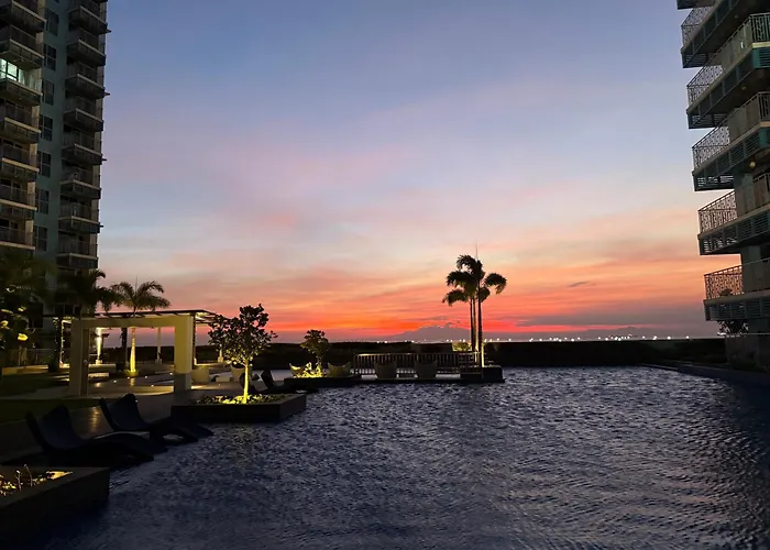 Luxury 3br Cozy Seaview Poolview Family Group 2 Pools Near Okada Airport Moa Apartamento Manila