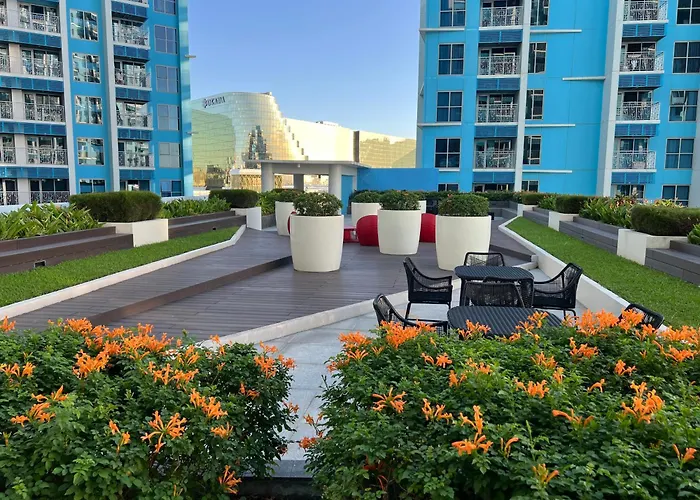 Luxury 3br Cozy Seaview Poolview Family Group 2 Pools Near Okada Airport Moa